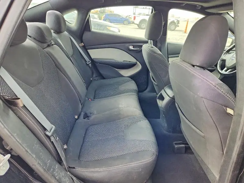 2015 DODGE DART SXT  