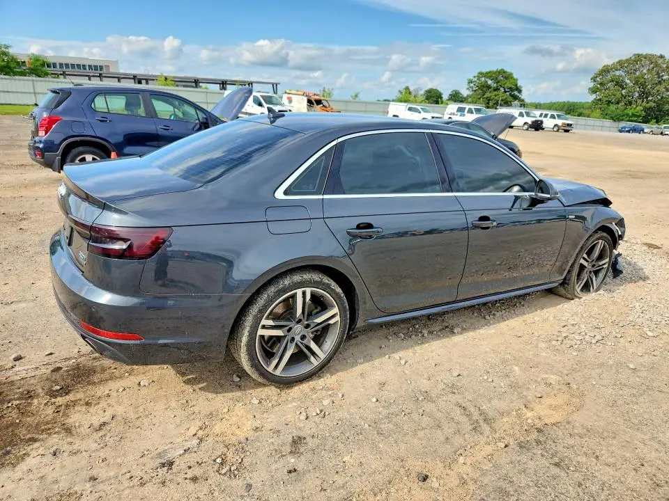 2017 AUDI A4 PREMIUM PLUS  