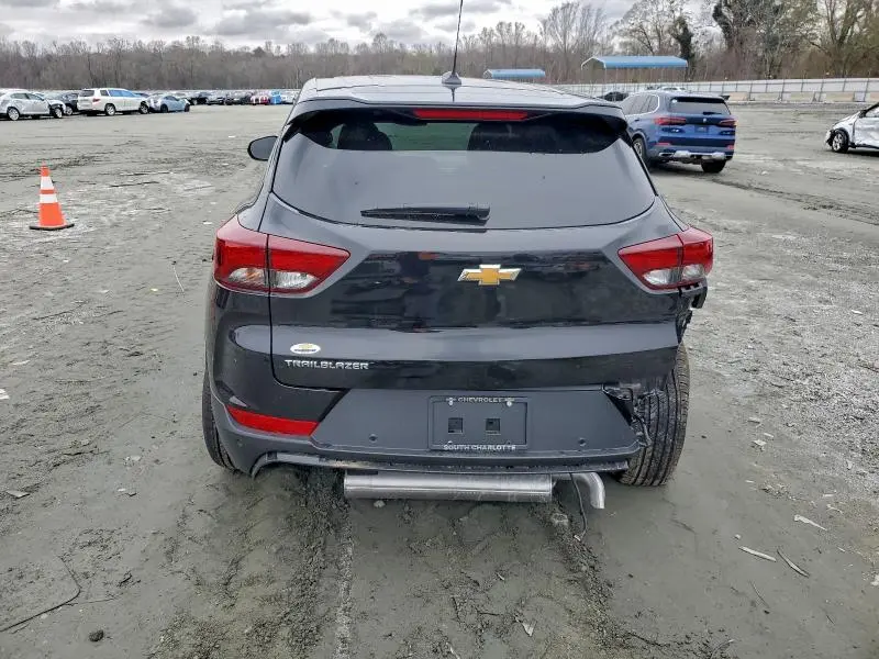 2025 CHEVROLET TRAILBLAZER LS  