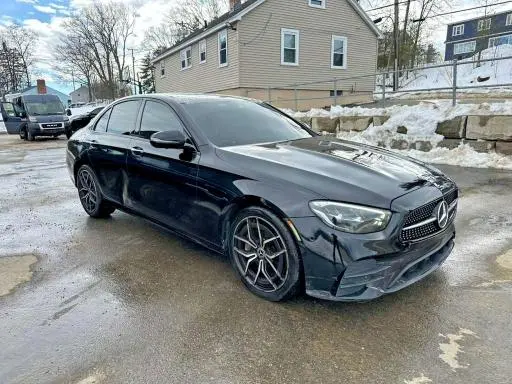 2022 MERCEDES-BENZ E 350  