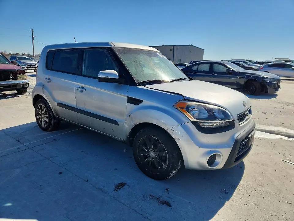 2013 KIA SOUL   