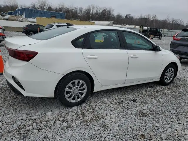 2023 KIA FORTE LX  