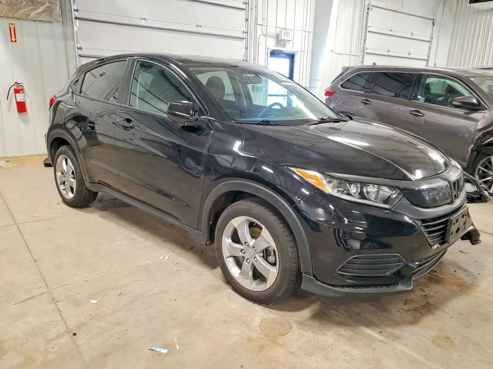2021 HONDA HR-V LX  