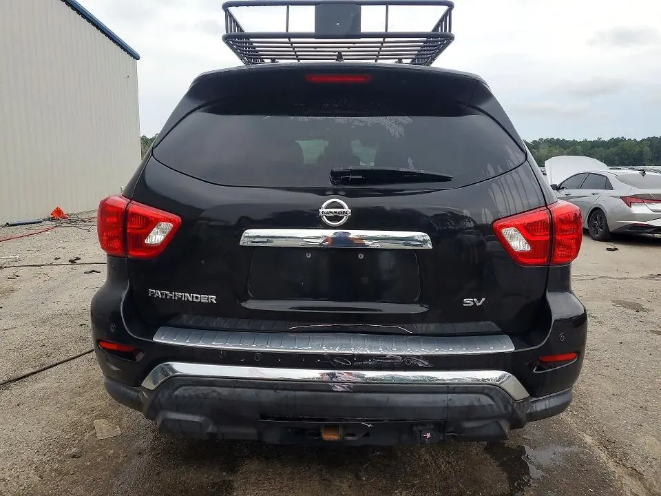 2019 NISSAN PATHFINDER SV  