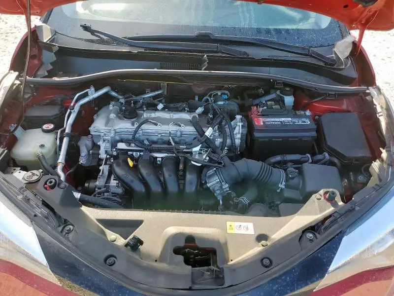 2020 TOYOTA C-HR XLE  