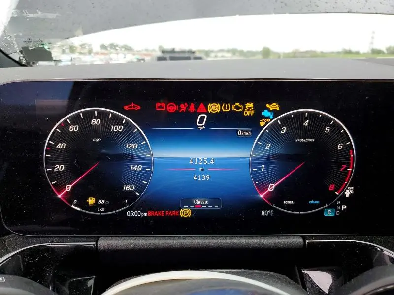 2026 MERCEDES-BENZ GLA 250 4MATIC  