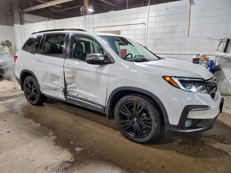 2022 HONDA PILOT SE  