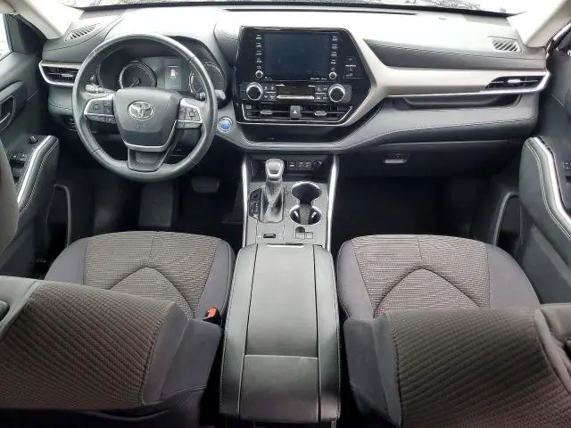 2022 TOYOTA HIGHLANDER HYBRID LE  
