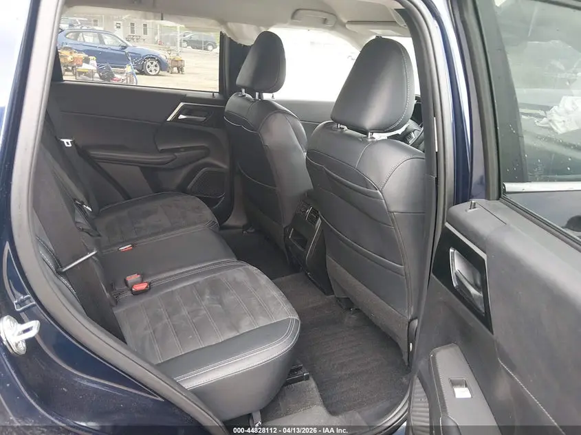 2024 MITSUBISHI OUTLANDER SE 2.5 S-AWC