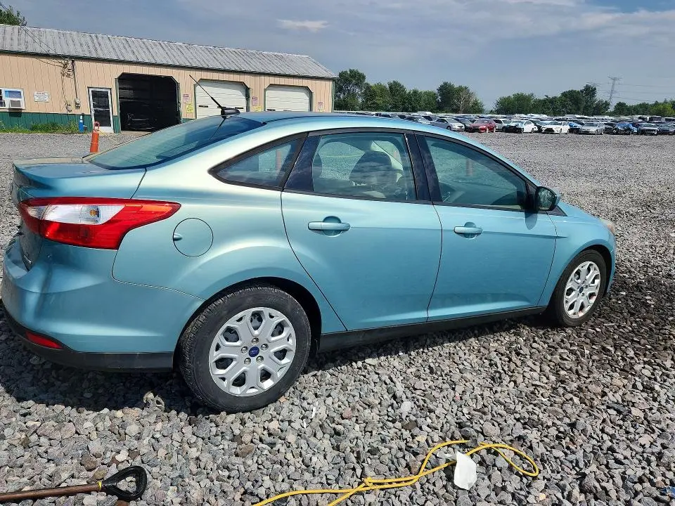 2012 FORD FOCUS SE  
