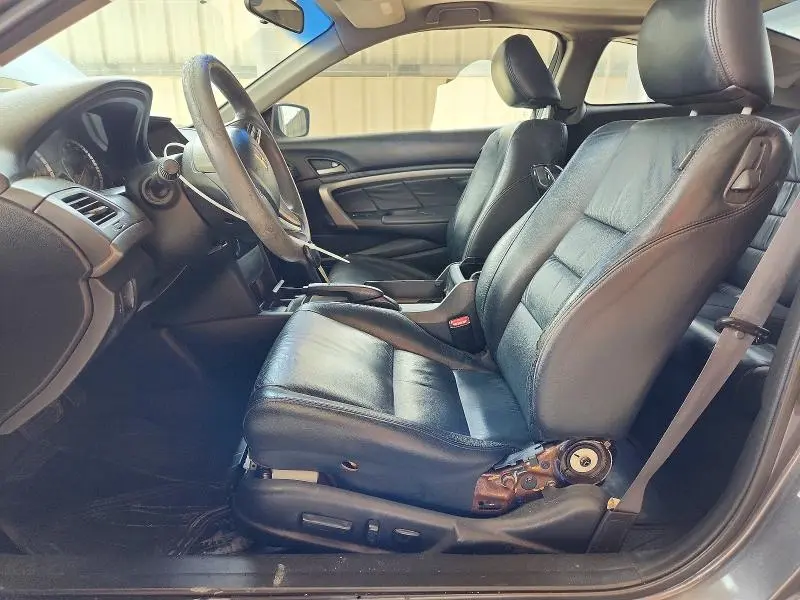 2010 HONDA ACCORD LX  