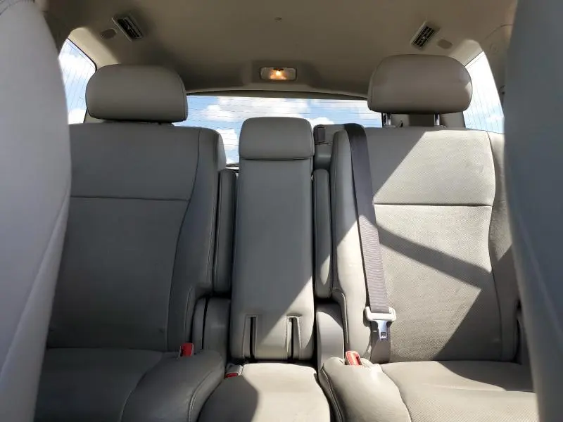 2012 TOYOTA HIGHLANDER LIMITED  