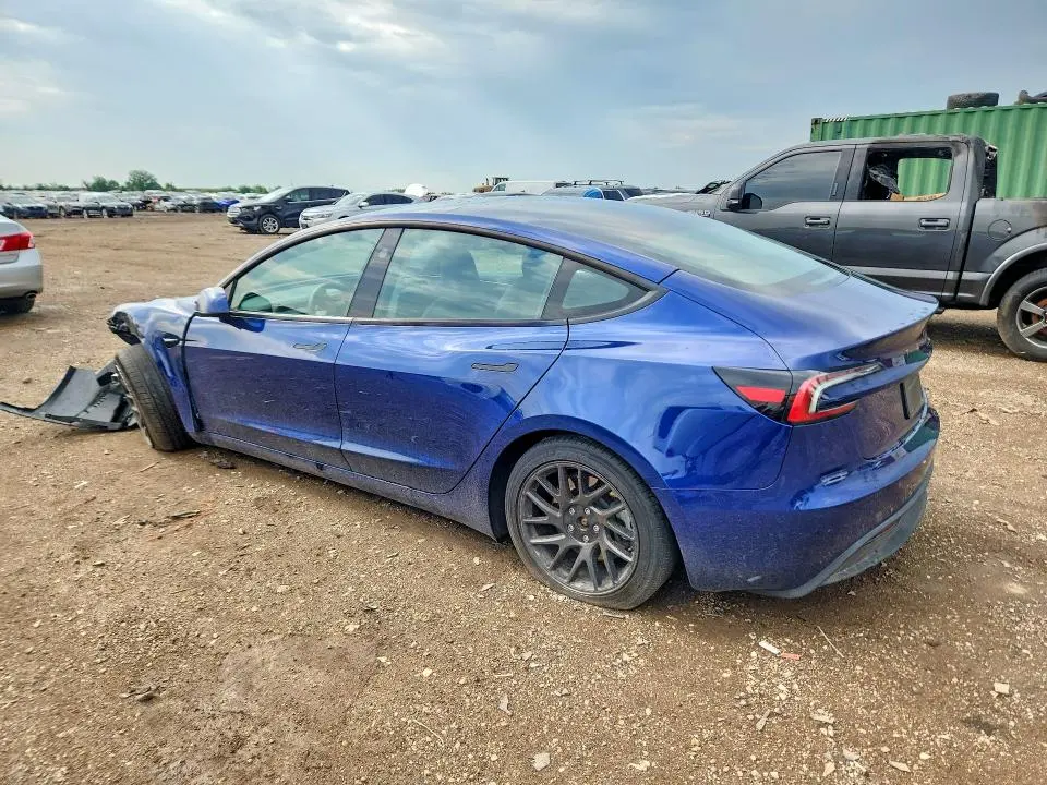2024 TESLA MODEL 3   