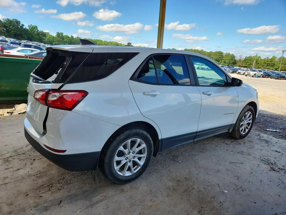 2020 CHEVROLET EQUINOX LS  