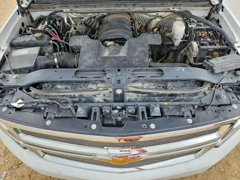 2016 CHEVROLET SUBURBAN C1500 LT  