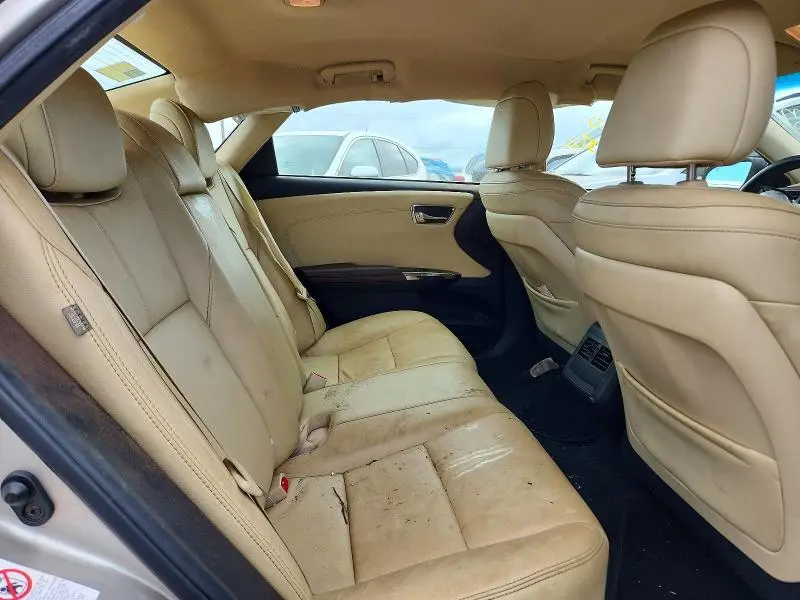 2018 TOYOTA AVALON XLE  