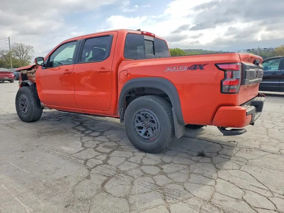 2025 NISSAN FRONTIER PRO-4X  