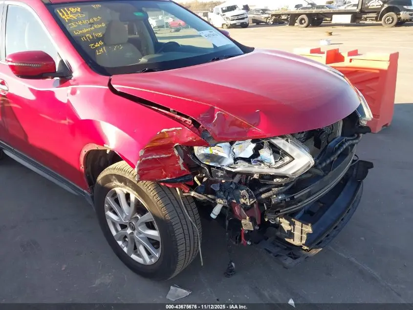 2017 NISSAN ROGUE SV