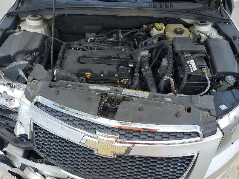 2011 CHEVROLET CRUZE LT  