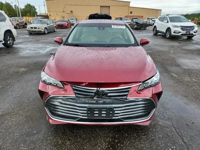2019 TOYOTA AVALON XLE