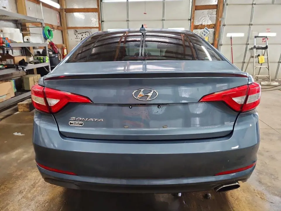 2016 HYUNDAI SONATA SE  