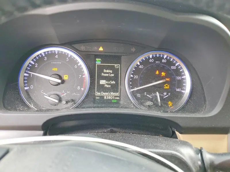 2018 TOYOTA HIGHLANDER SE  