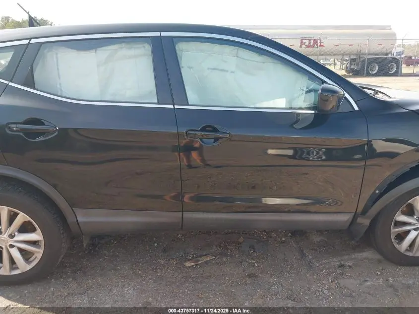 2018 NISSAN ROGUE SPORT S