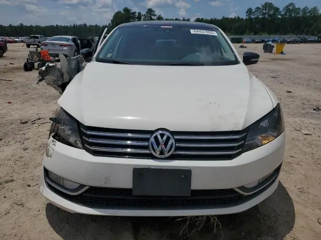 2014 VOLKSWAGEN PASSAT SE  