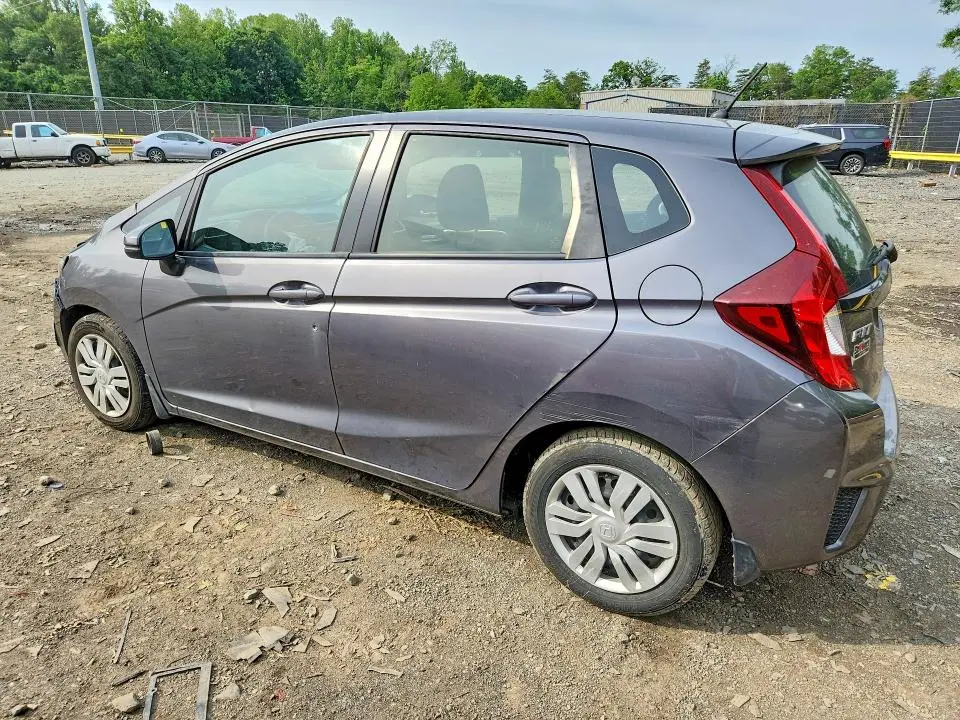 2016 HONDA FIT LX  