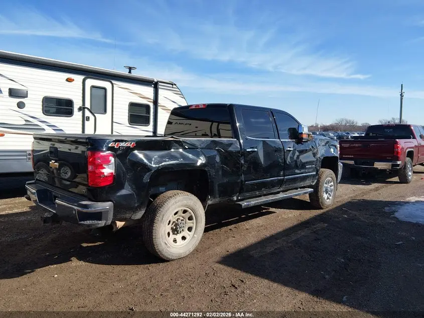 2017 CHEVROLET SILVERADO 2500HD LTZ