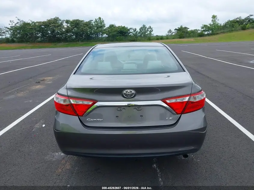 2016 TOYOTA CAMRY LE