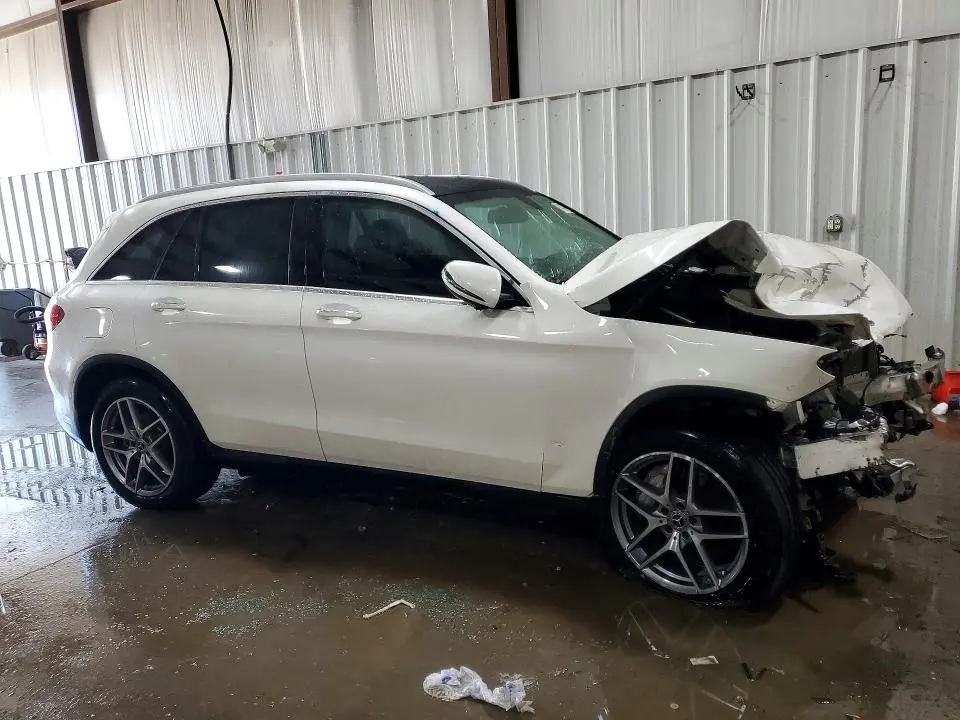 2019 MERCEDES-BENZ GLC 300 4MATIC  
