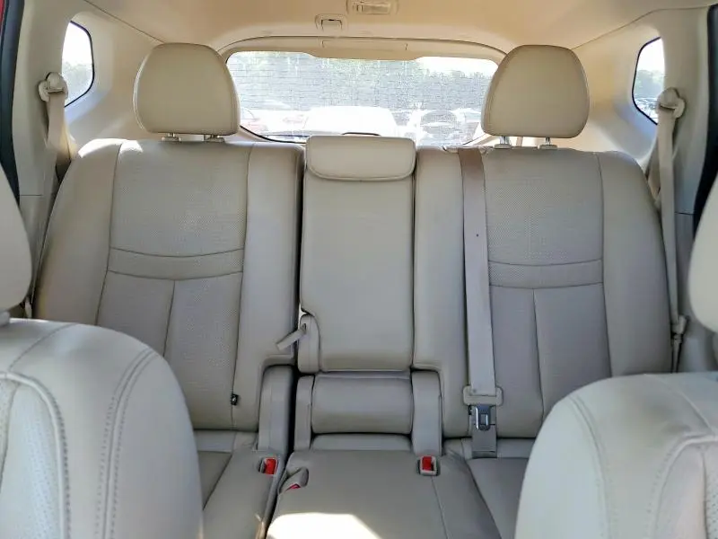 2017 NISSAN ROGUE SL  