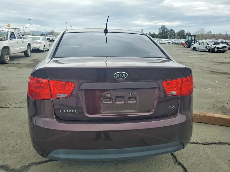 2011 KIA FORTE EX  