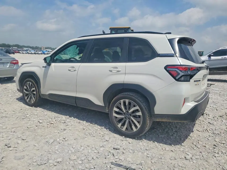 2025 SUBARU FORESTER TOURING  