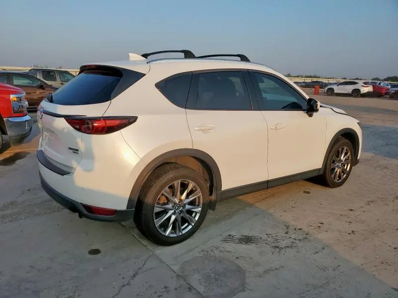 2021 MAZDA CX-5 SIGNATURE  