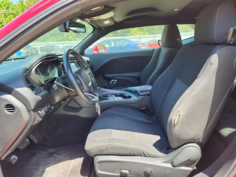 2017 DODGE CHALLENGER SXT  