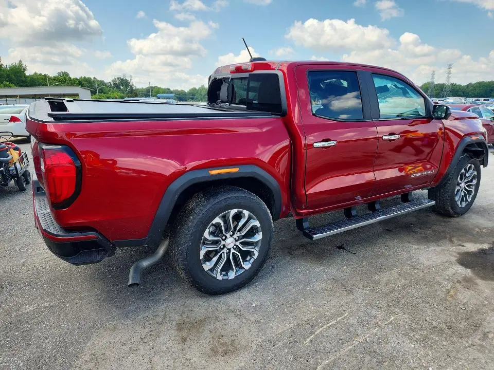 2024 GMC CANYON DENALI  