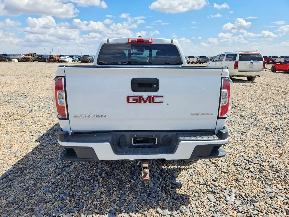 2018 GMC CANYON DENALI  