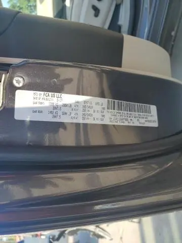 2017 CHRYSLER PACIFICA LIMITED  