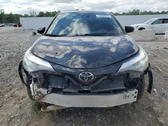2021 TOYOTA C-HR XLE  