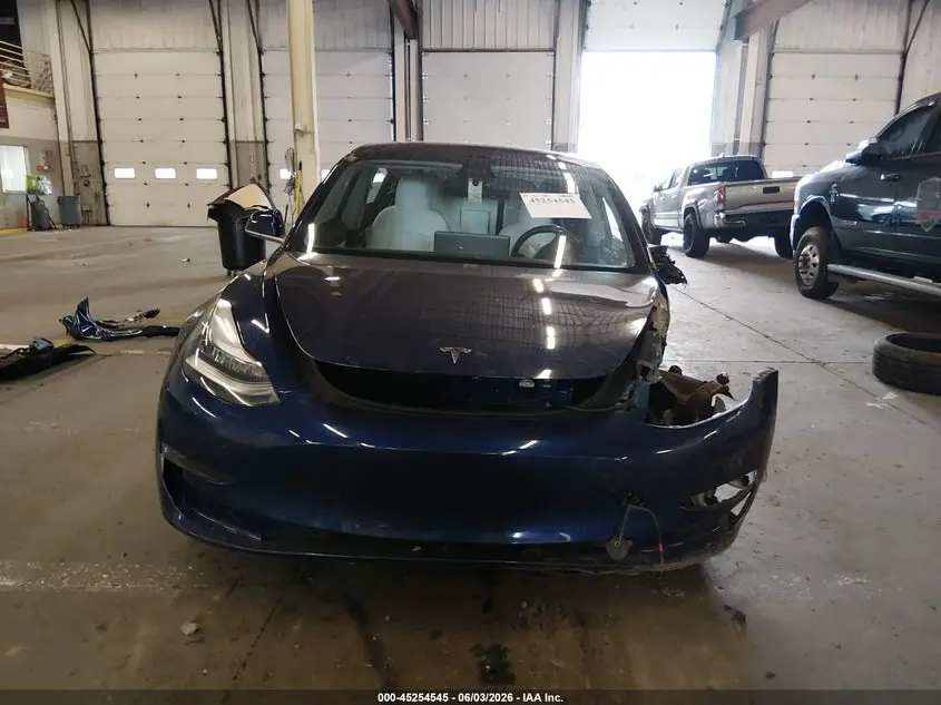 2018 TESLA MODEL 3 LONG RANGE/PERFORMANCE