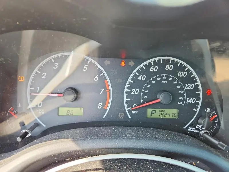 2013 TOYOTA COROLLA LE  