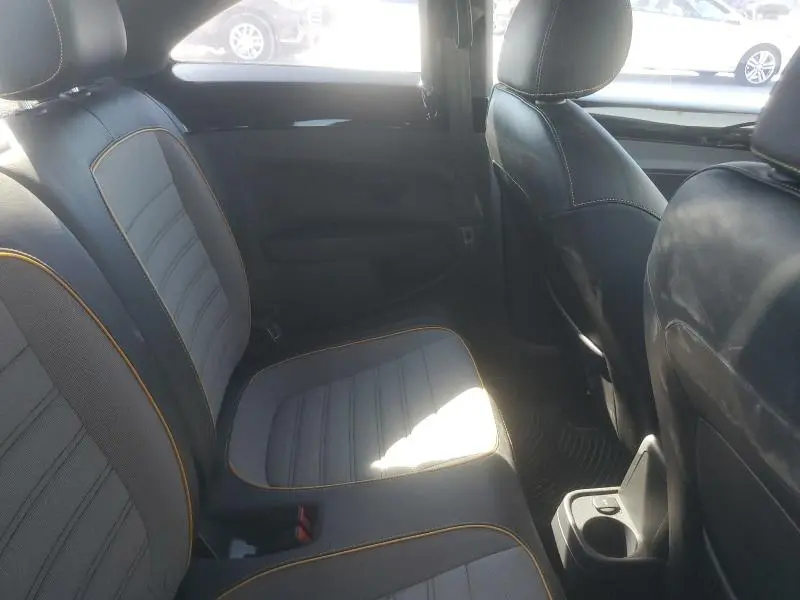 2016 VOLKSWAGEN BEETLE DUNE  