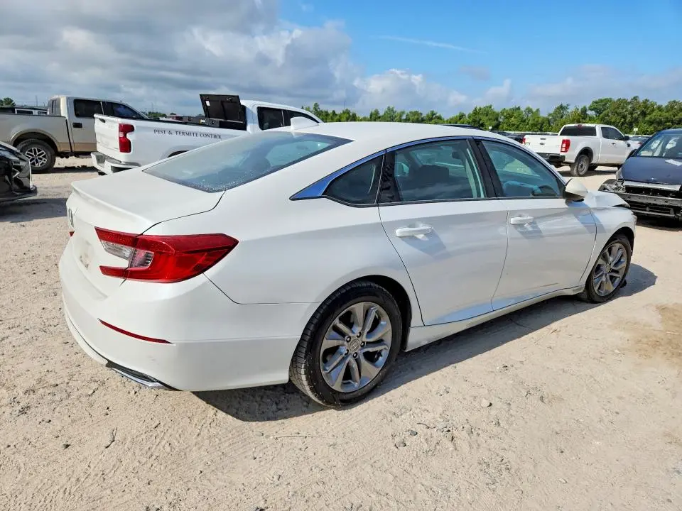 2020 HONDA ACCORD LX  