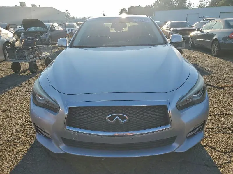 2017 INFINITI Q50 BASE  