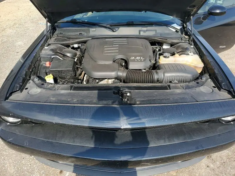 2019 DODGE CHALLENGER SXT  