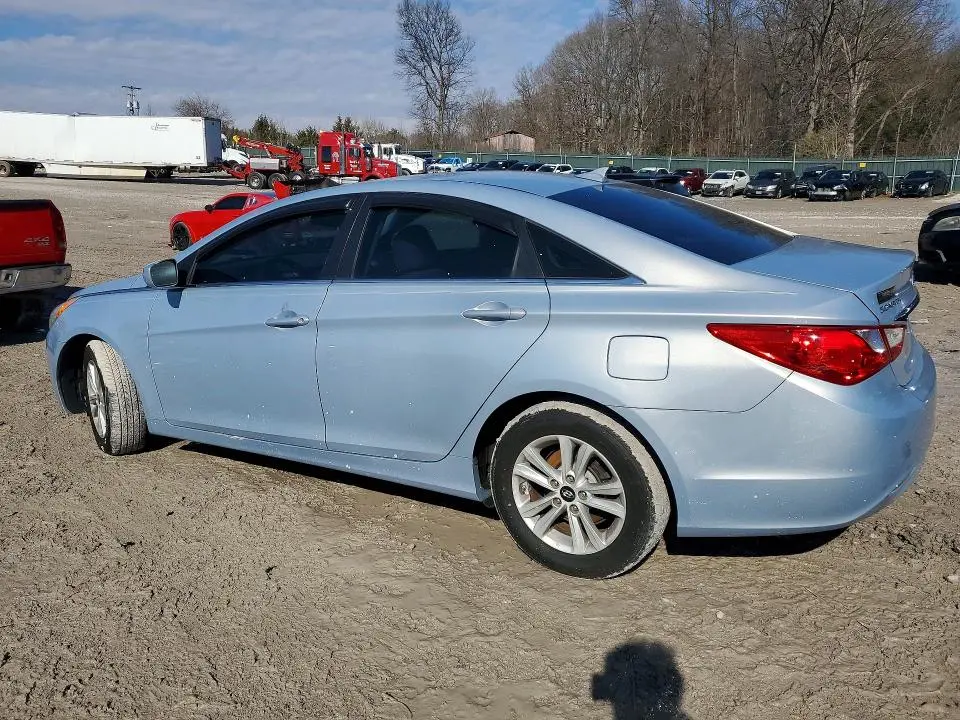 2012 HYUNDAI SONATA GLS  