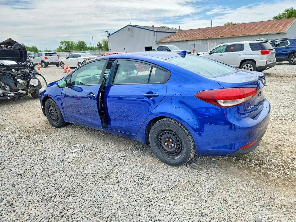 2017 KIA FORTE LX  