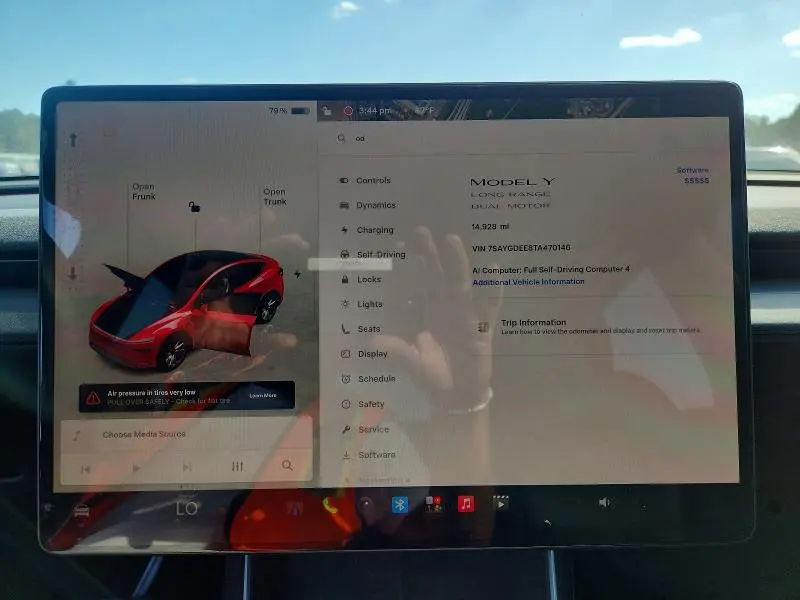 2026 TESLA MODEL Y   